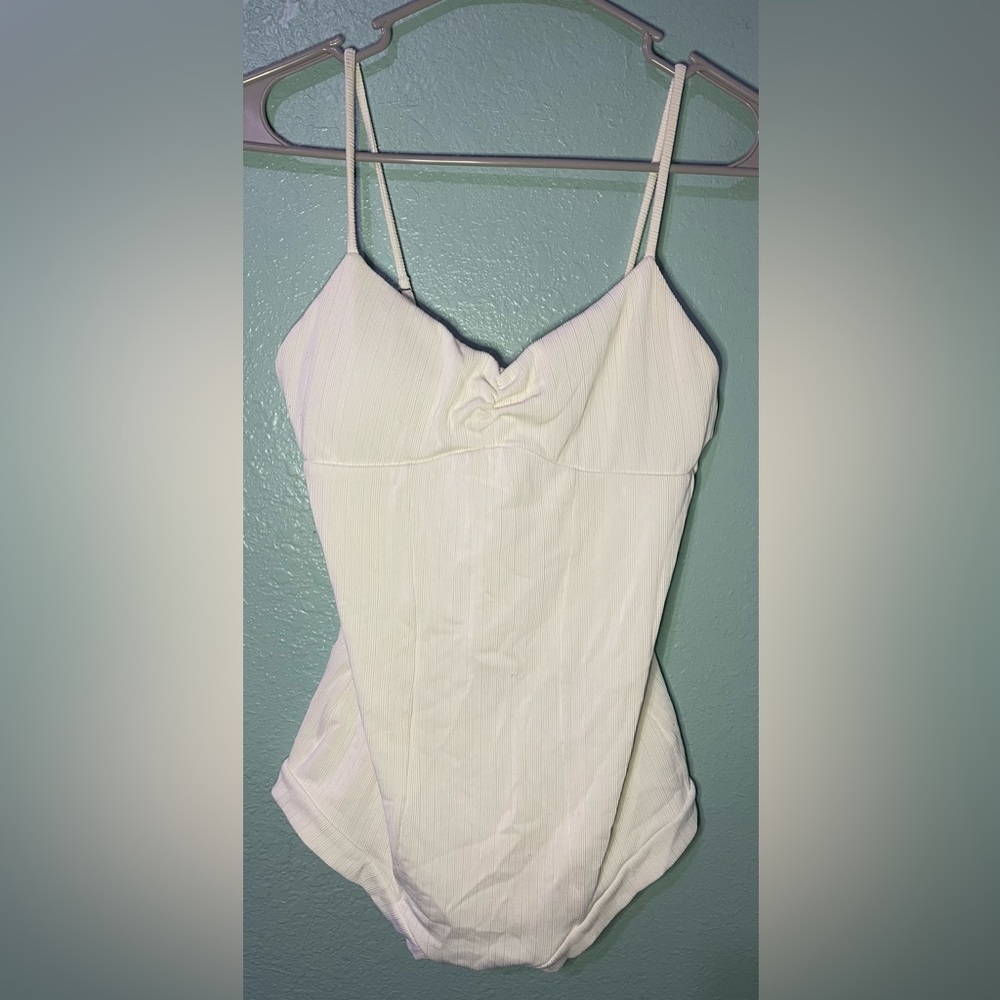Chic White Women's One-Piece Swimsuit